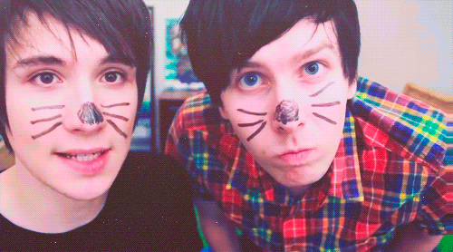 My Gifs Amazingphil Danisnotonfire Phil Is Not On Fire Why You Both