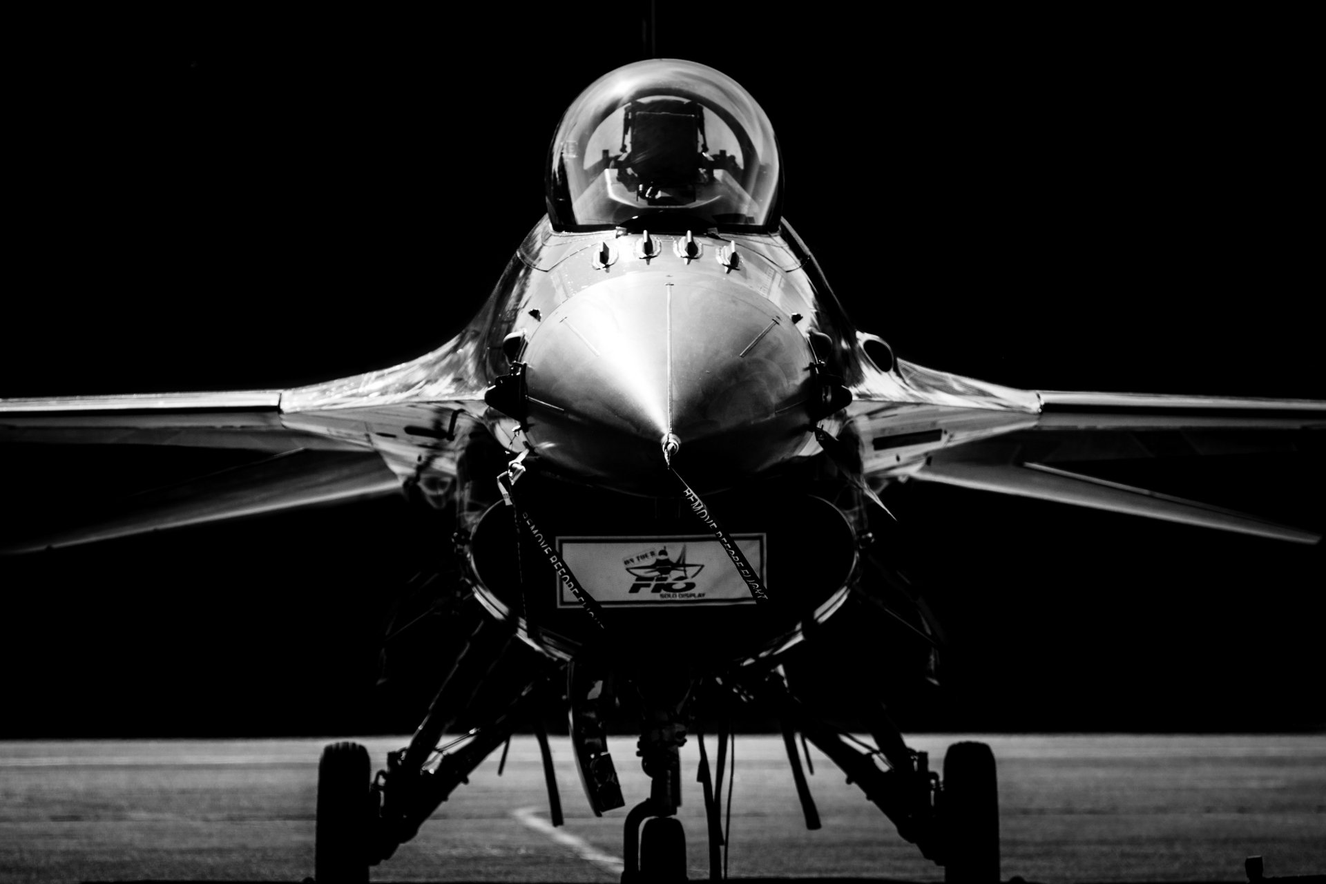 4k Ultra HD General Dynamics F Wallpaper