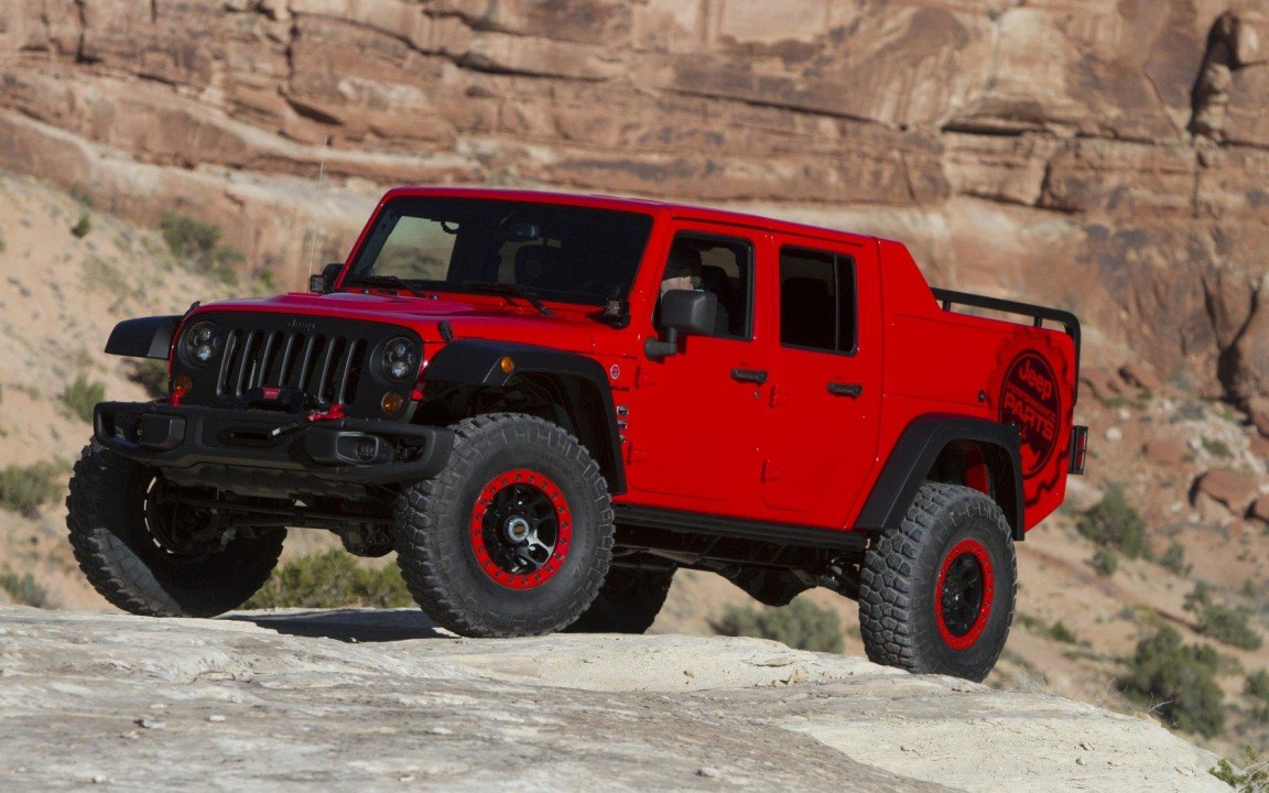 Jeep Wrangler Red Side