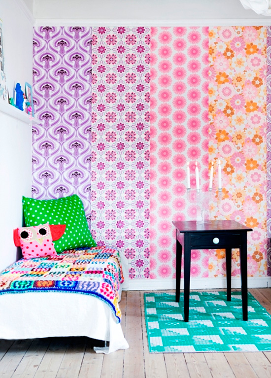 Creative Ways To Use Wallpaper   DigsDigs