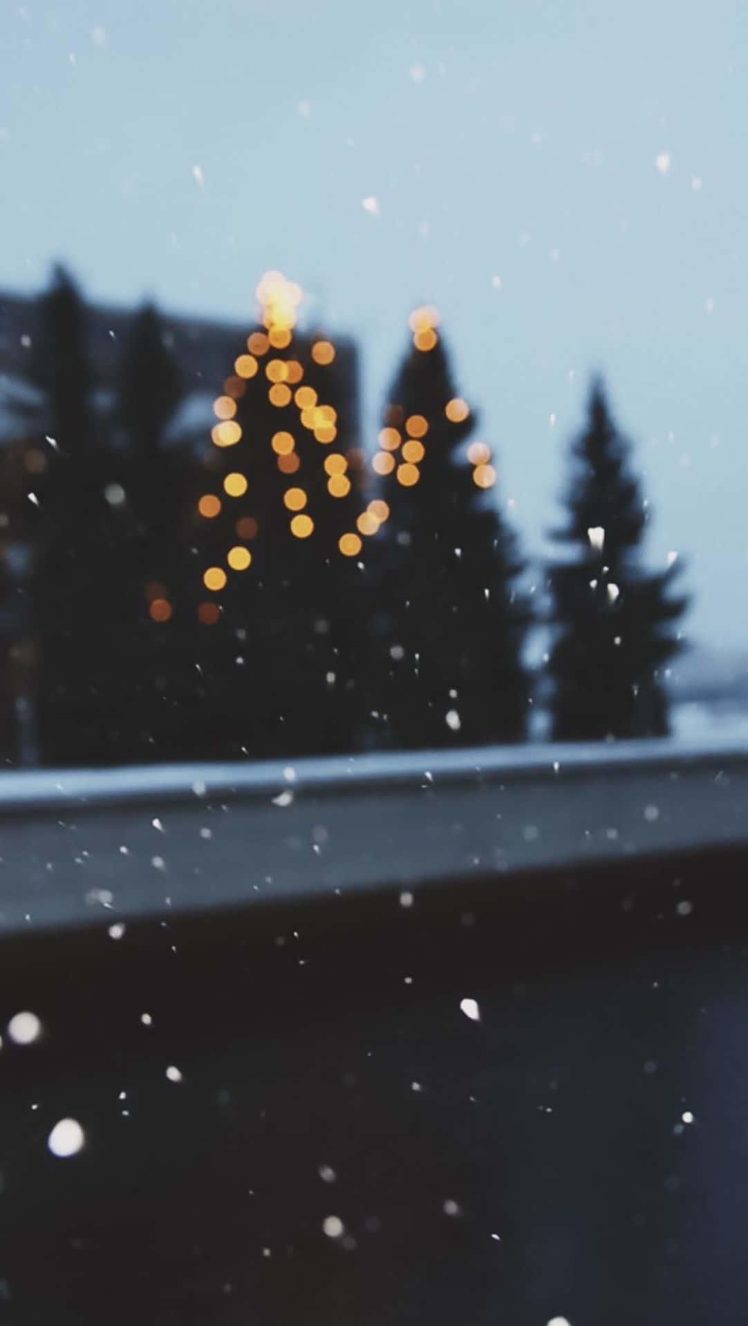 Download Iphone Christmas Aesthetic Filter Snow Wallpaper