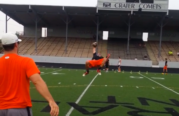Awesome Football One Hand Catches Catch Passes Handed