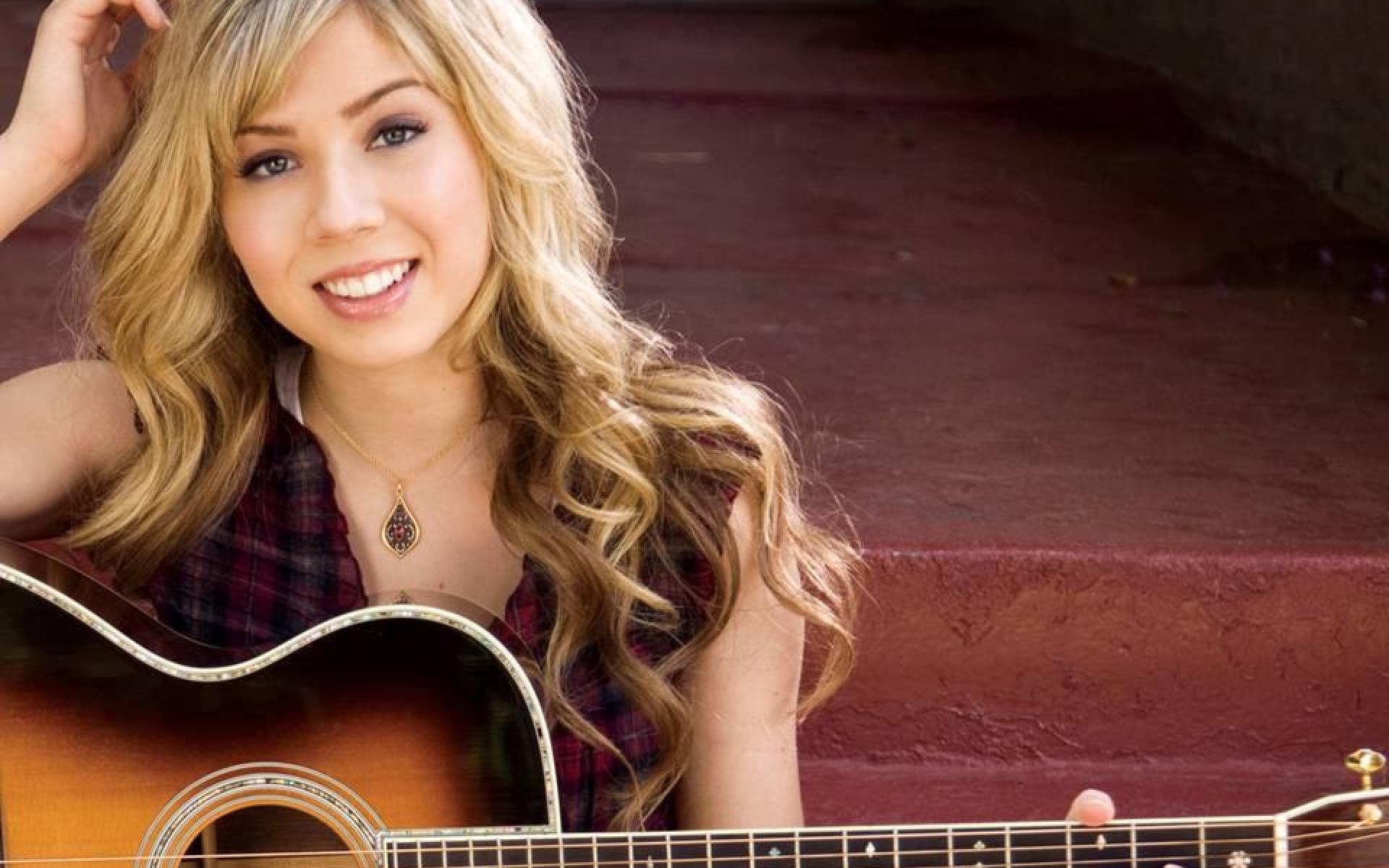 Jente Mccurdy Wallpaper High Definition Quality