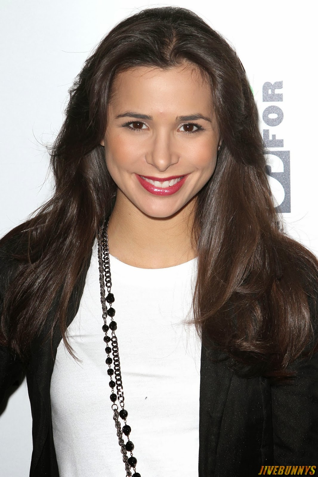 Josie Loren Photos Pictures And Image Gallery