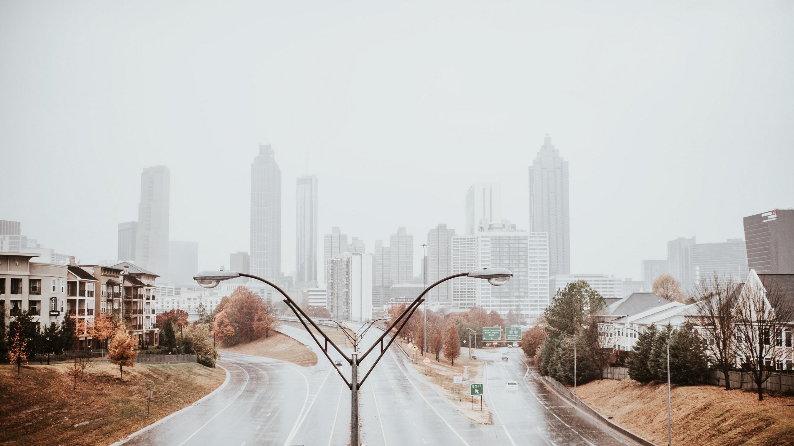 Wallpaper Id Lone Vehicle On A Wet Highway In Atlanta