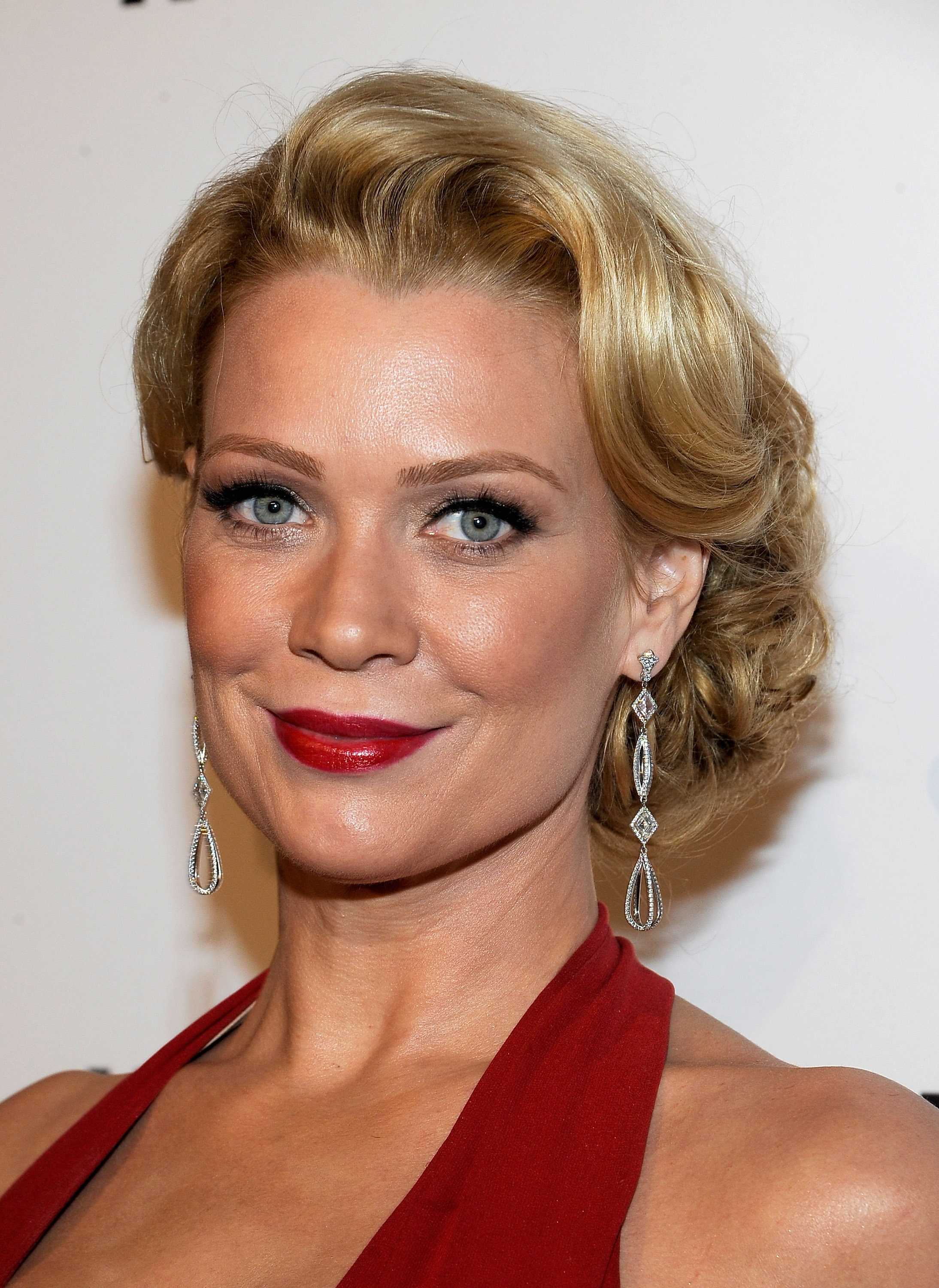 Laurie Holden Ace Eddie Awards Red Dress