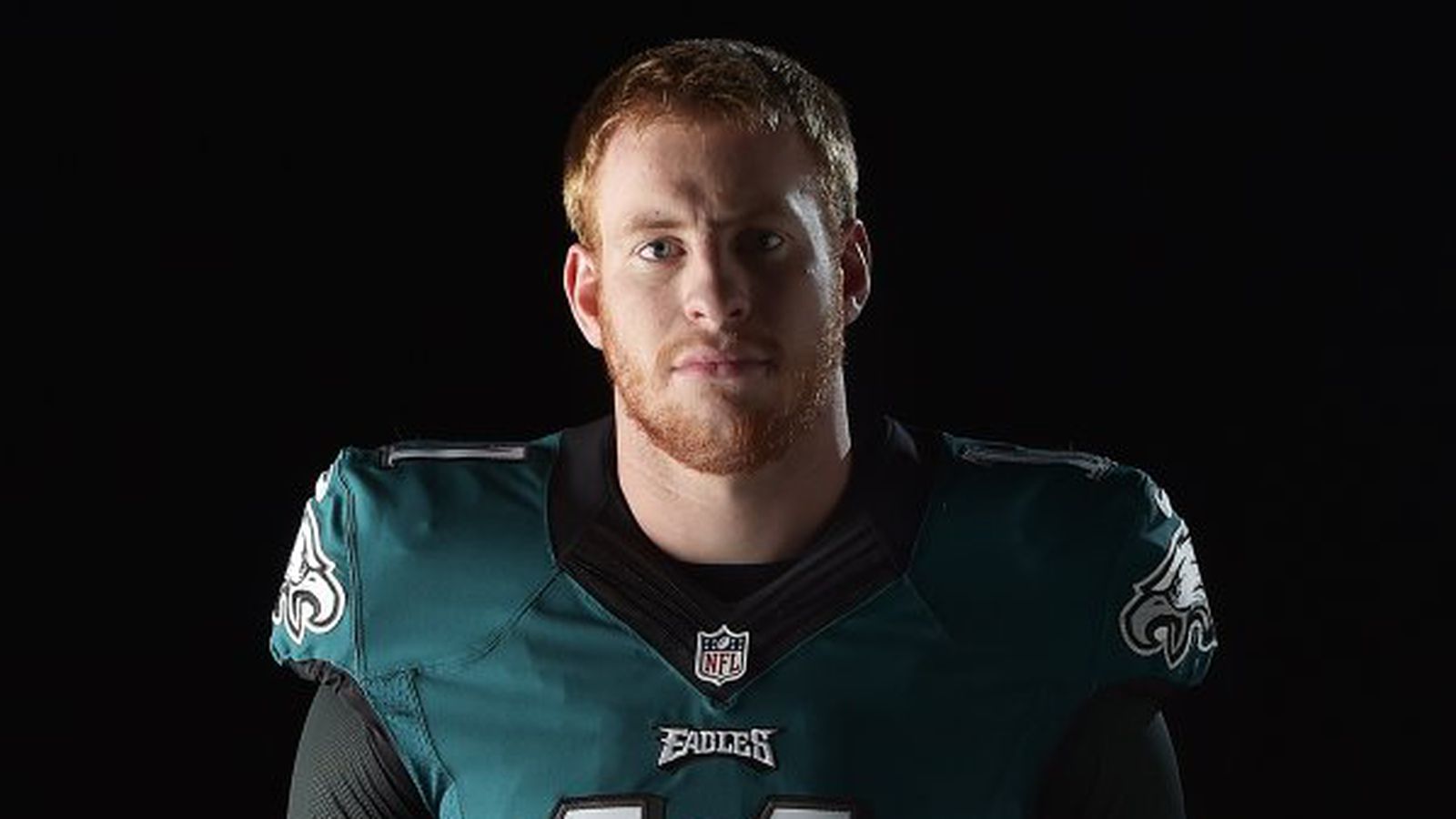 Here S Your First Look At Carson Wentz Wearing A