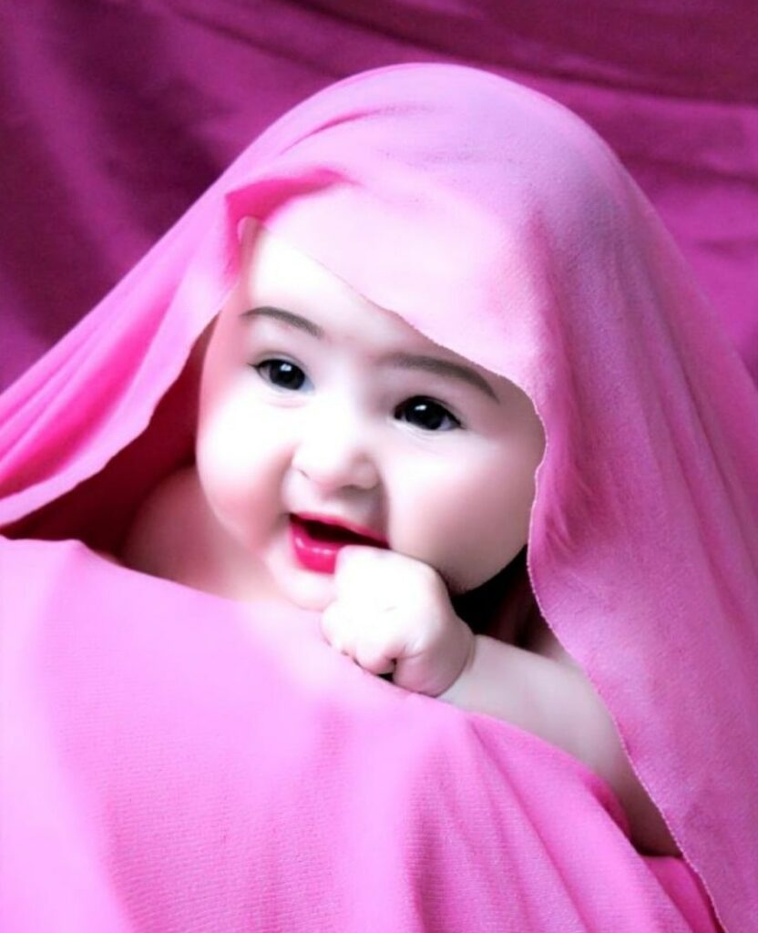 Very Cute Wallpaper Of Babies