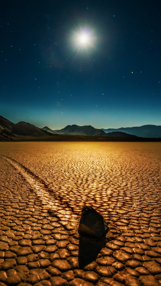 Desert Night Landscape iPhone Wallpaper