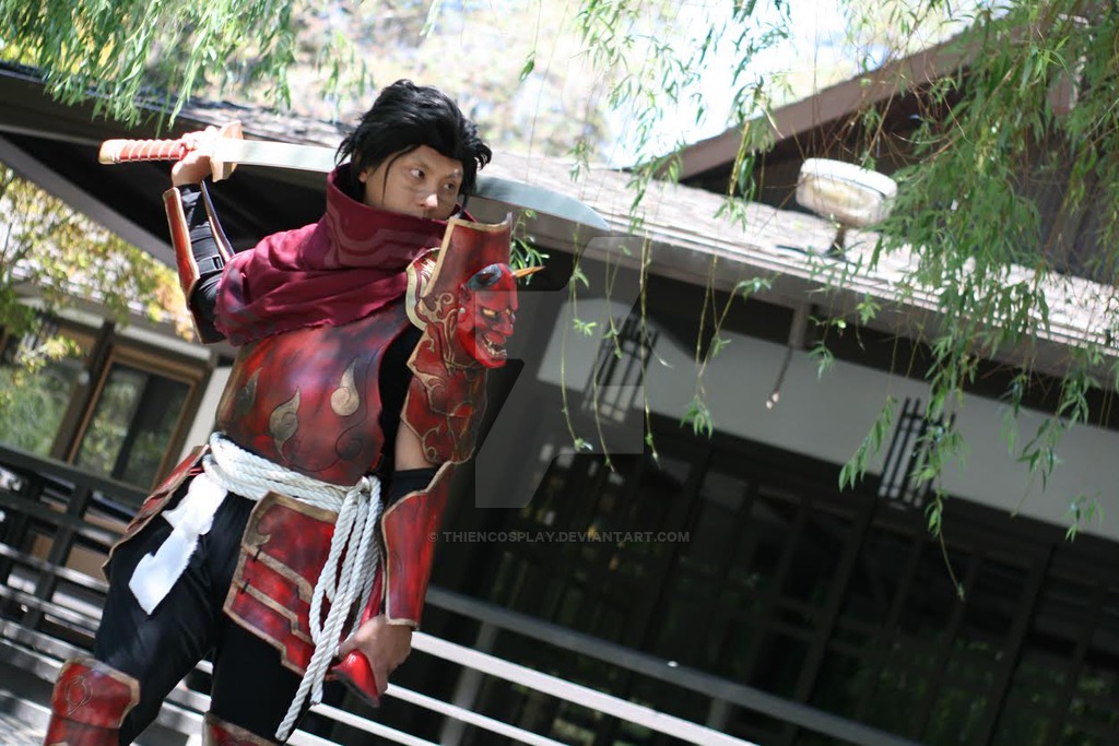 Bloodmoon Yasuo by TPLCosplay on