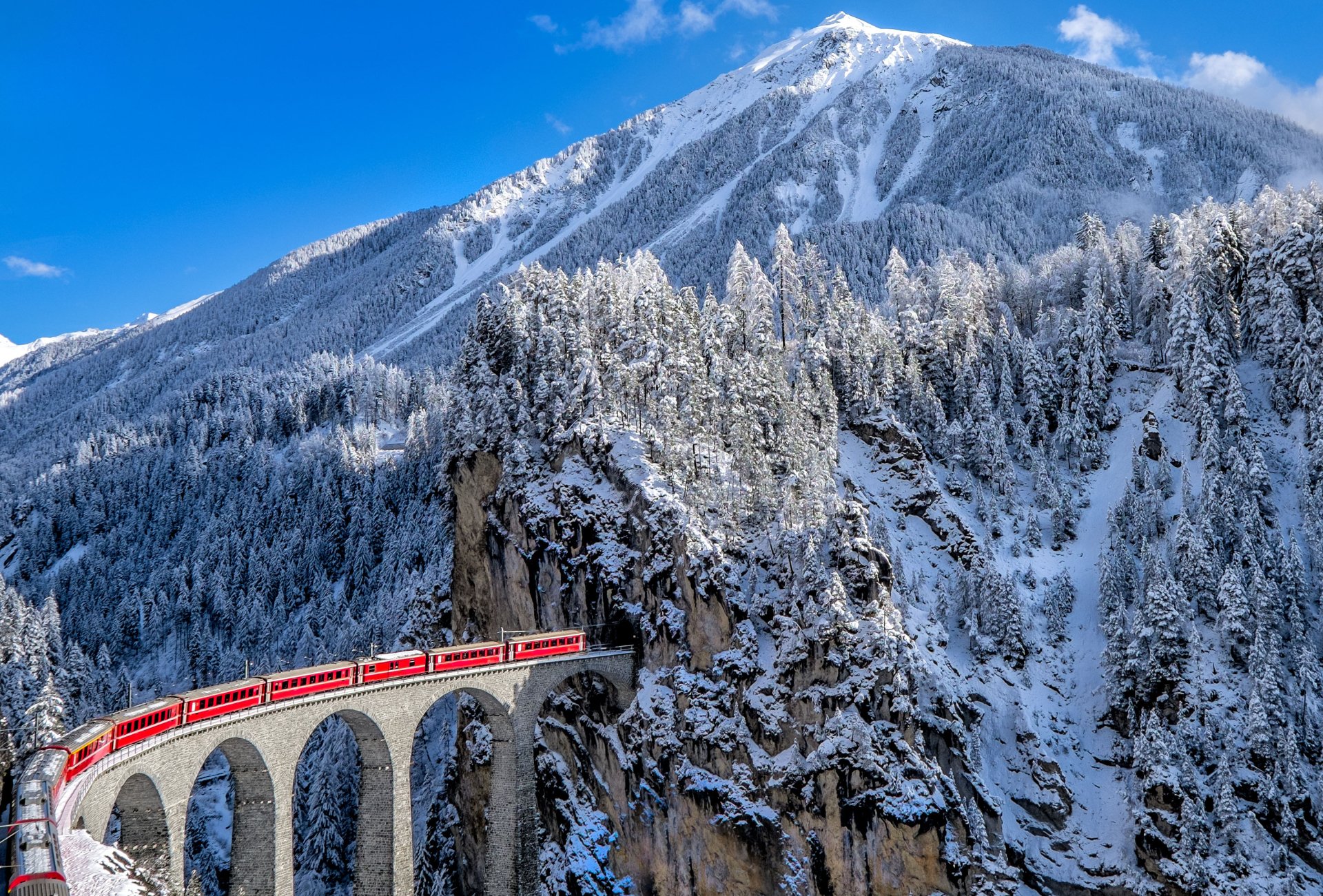 The Glacier Express HD Wallpaper Background Image