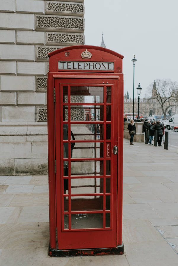 Aesthetic Telephone Booth England Wallpaper