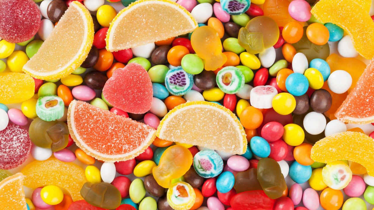 Sweet Tooth Delight Wallpaper