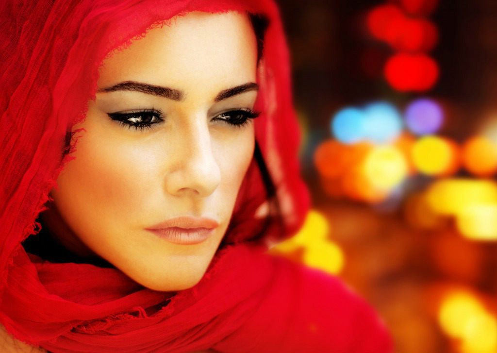 Cute Arabic Girl Wallpaper