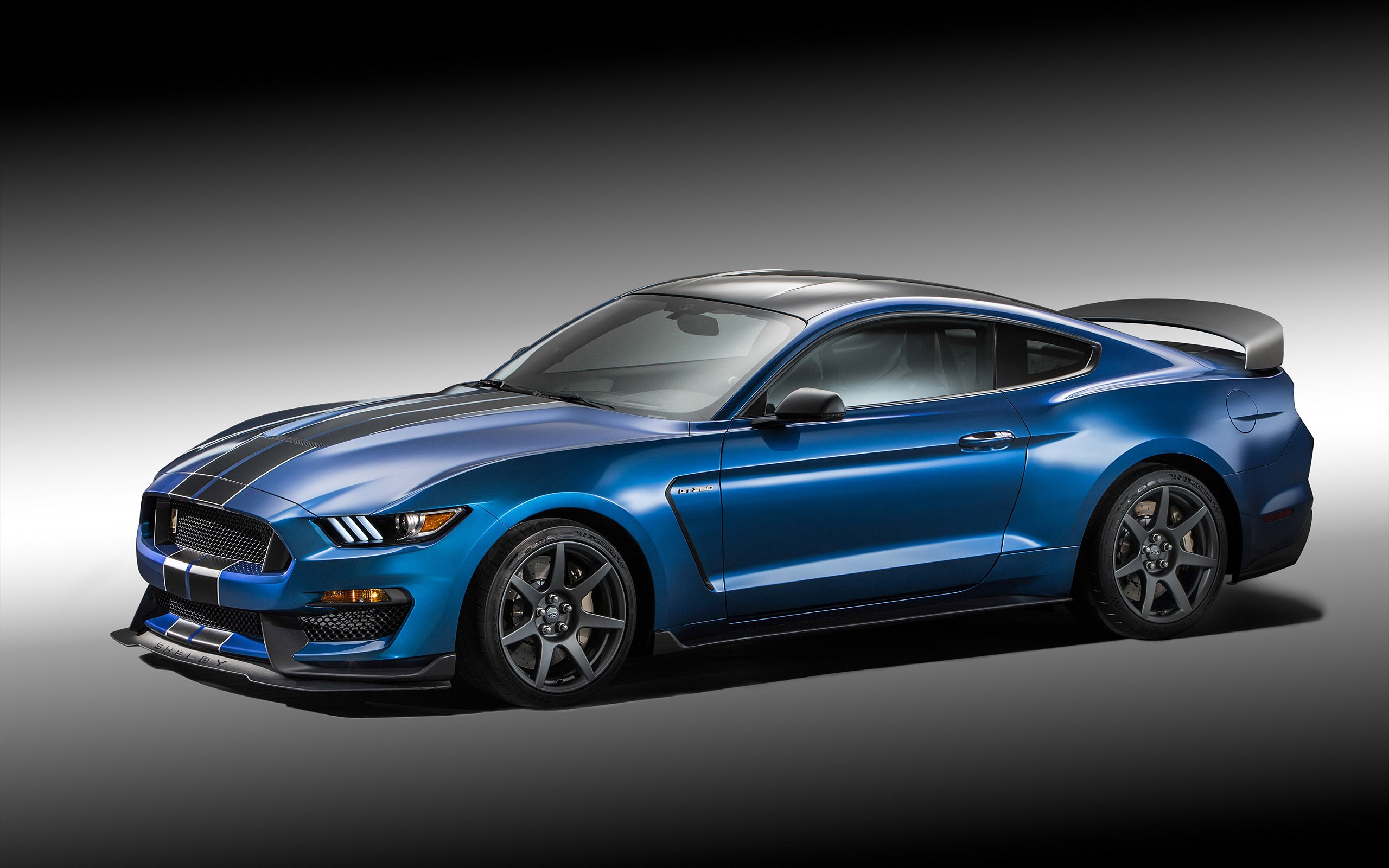 Ford Shelby Mustang Gt350r Muscle Wallpaper Background