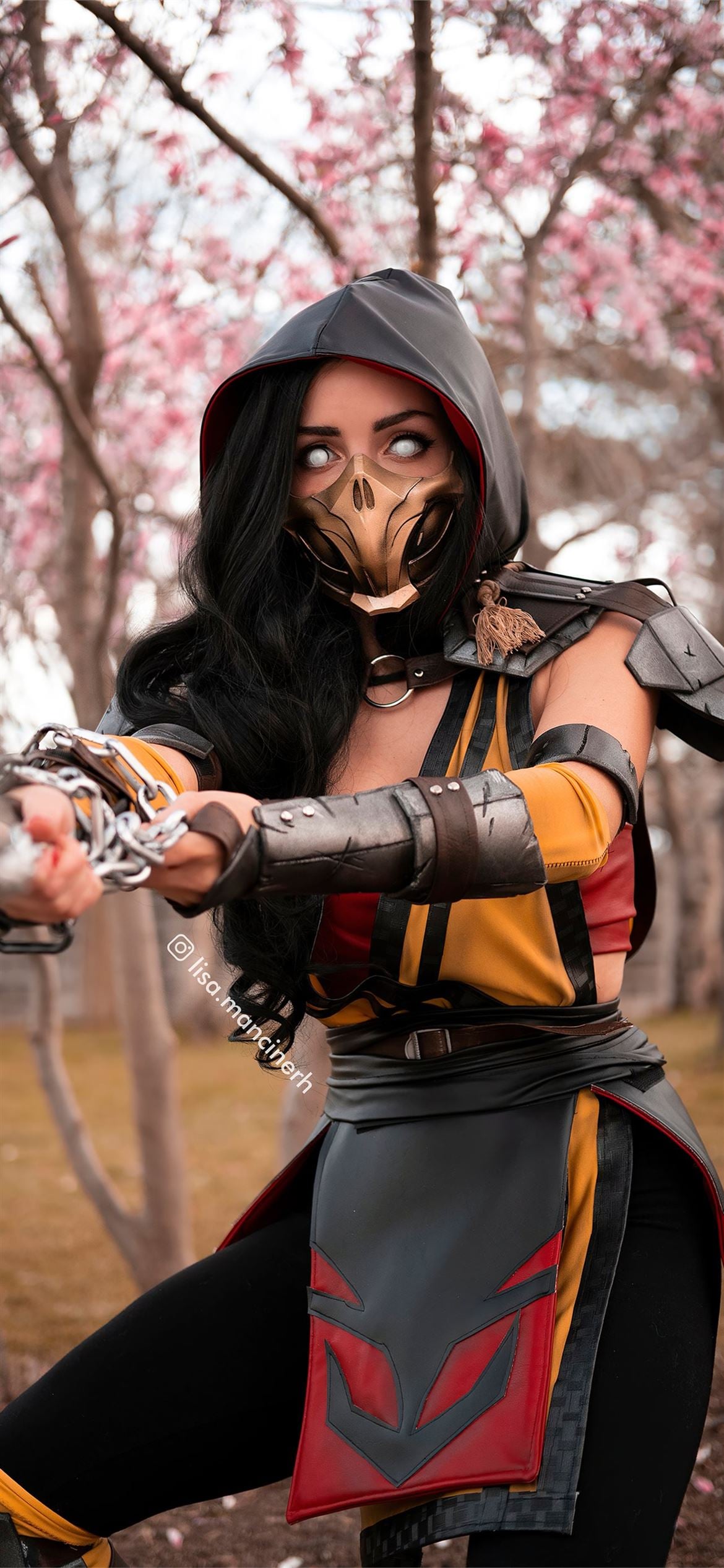 Scorpion Girl Mortal Kombat Cosplay 4k iPhone Wallpaper