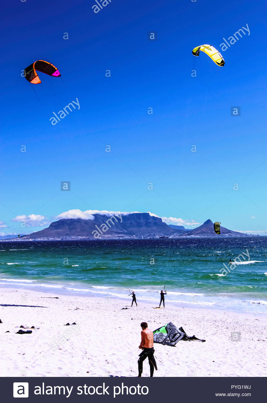 Cape Town Kiteboarding At Bloubergstrand With Table