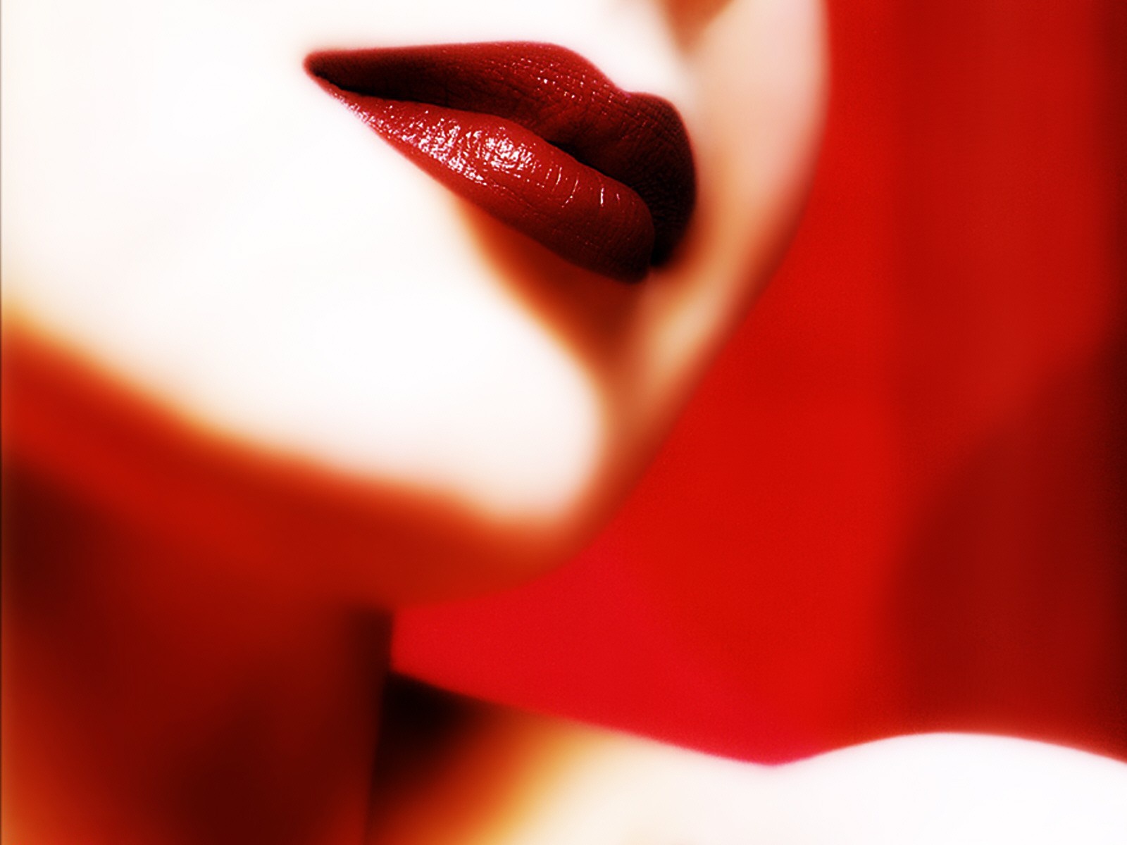 Red Lips Face Wallpaper Baltana