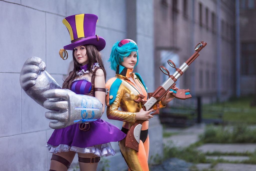 League Of Legends Forecast Janna Wallpaper Lol Caitlyn And Vi By