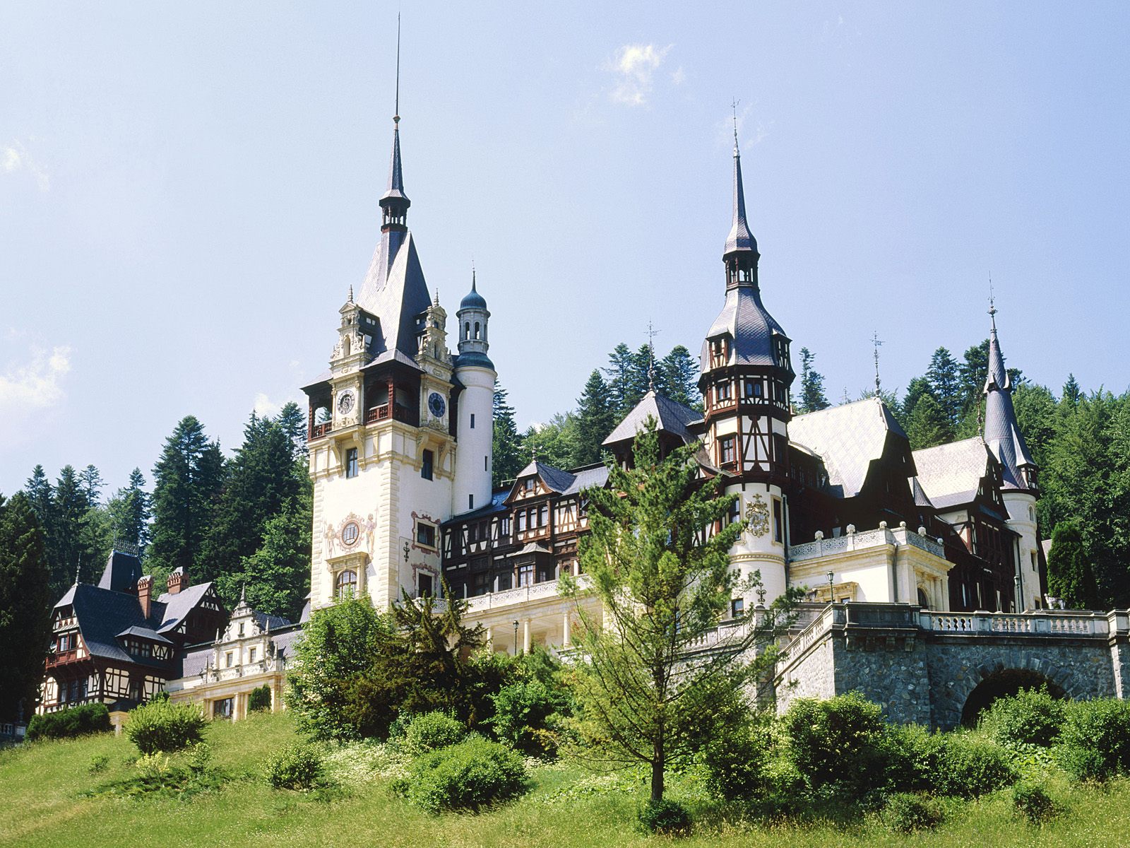 Castle Transylvania Romania Picture Peles