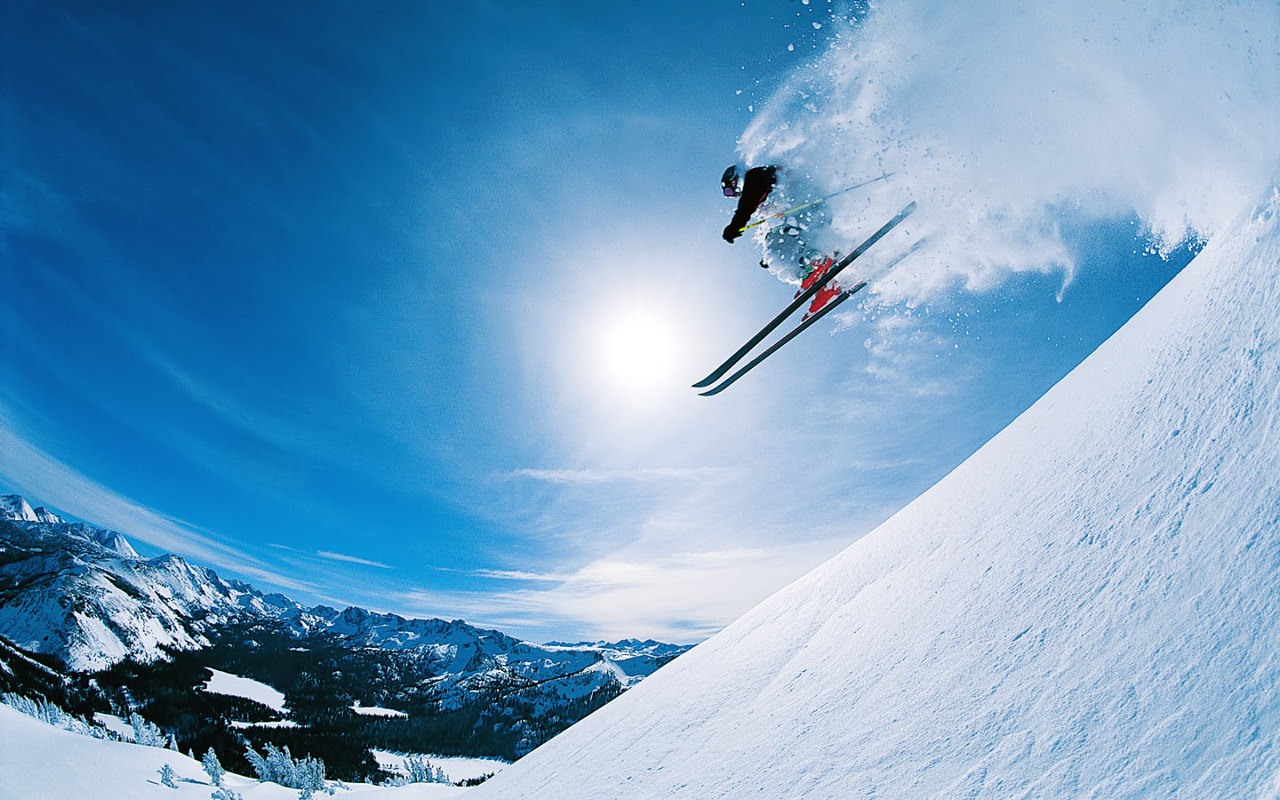 Skiing Wallpaper HD Spot