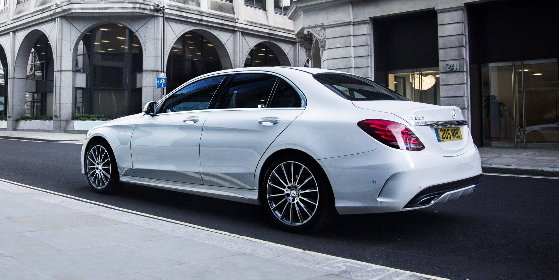 Mercedes Benz C300 Wallpaper