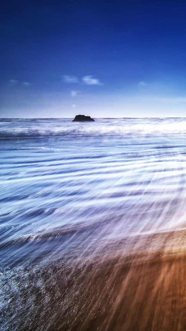Beach Waves iPhone 5s Wallpaper iPad