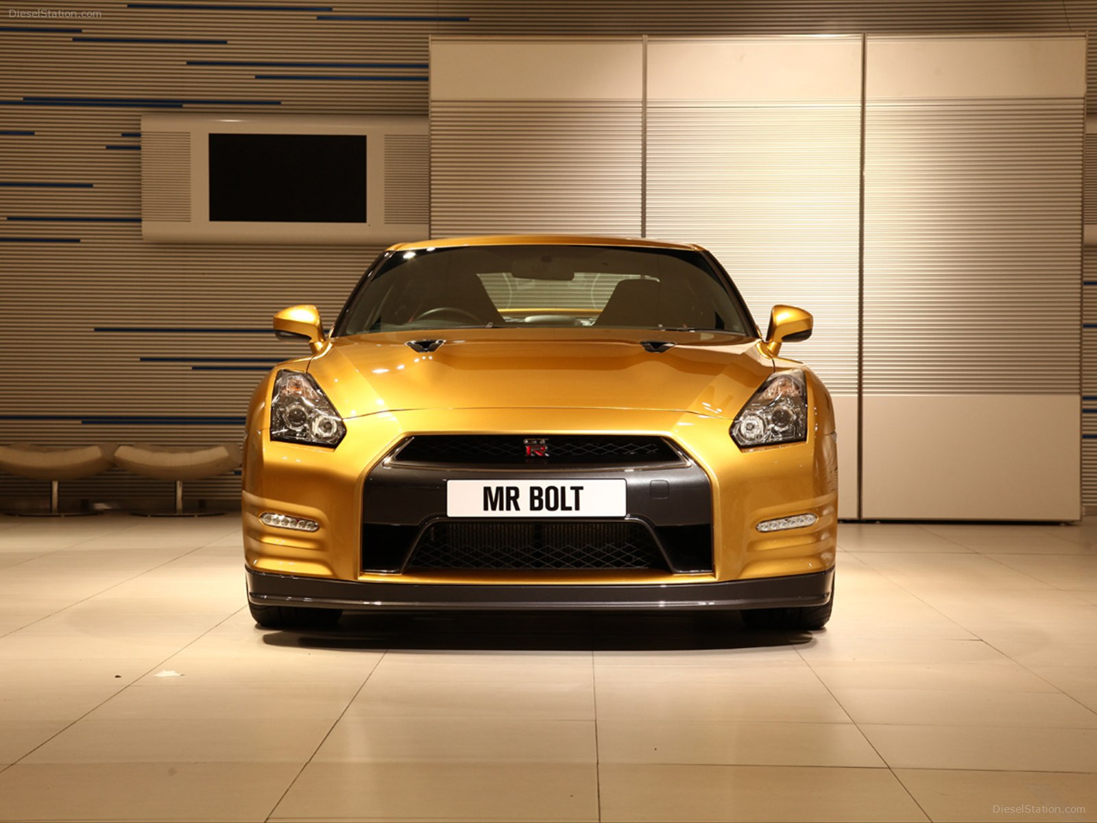 Gold Nissan Gt R Exotic Car Wallpaper Of Diesel