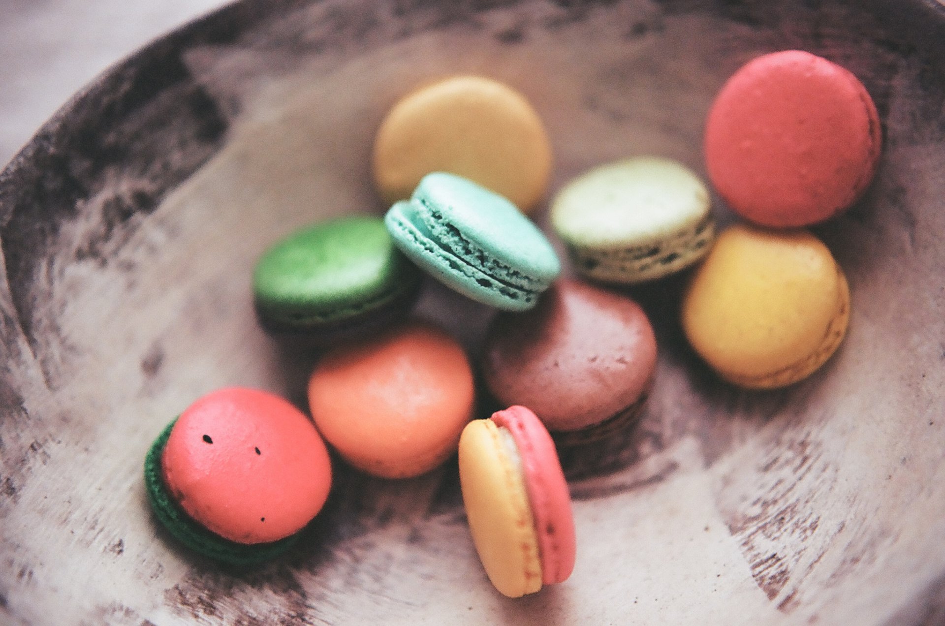 Macaron HD Wallpaper And