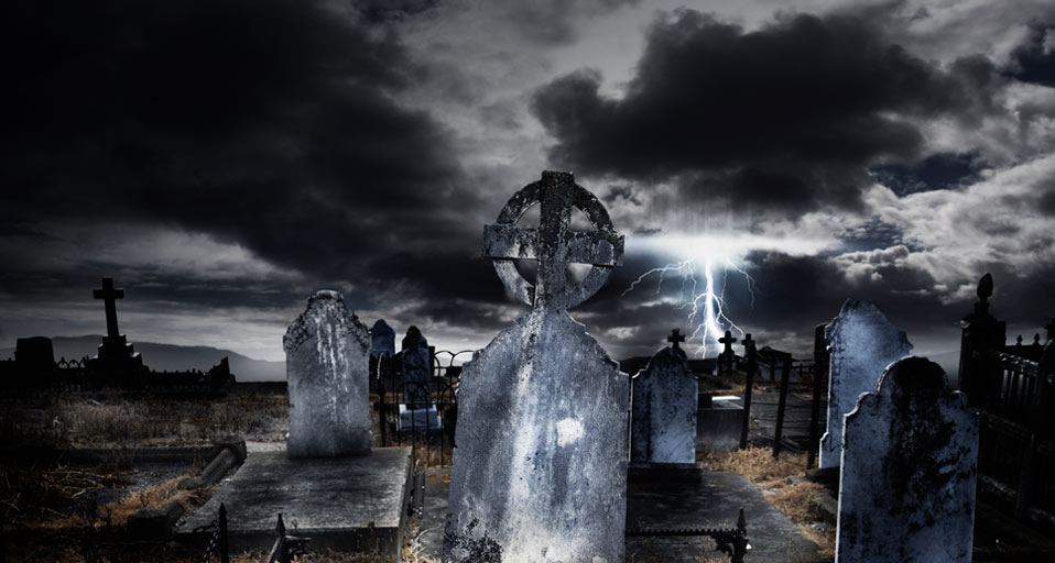 Graveyard Spooky Colin Anderson Getty