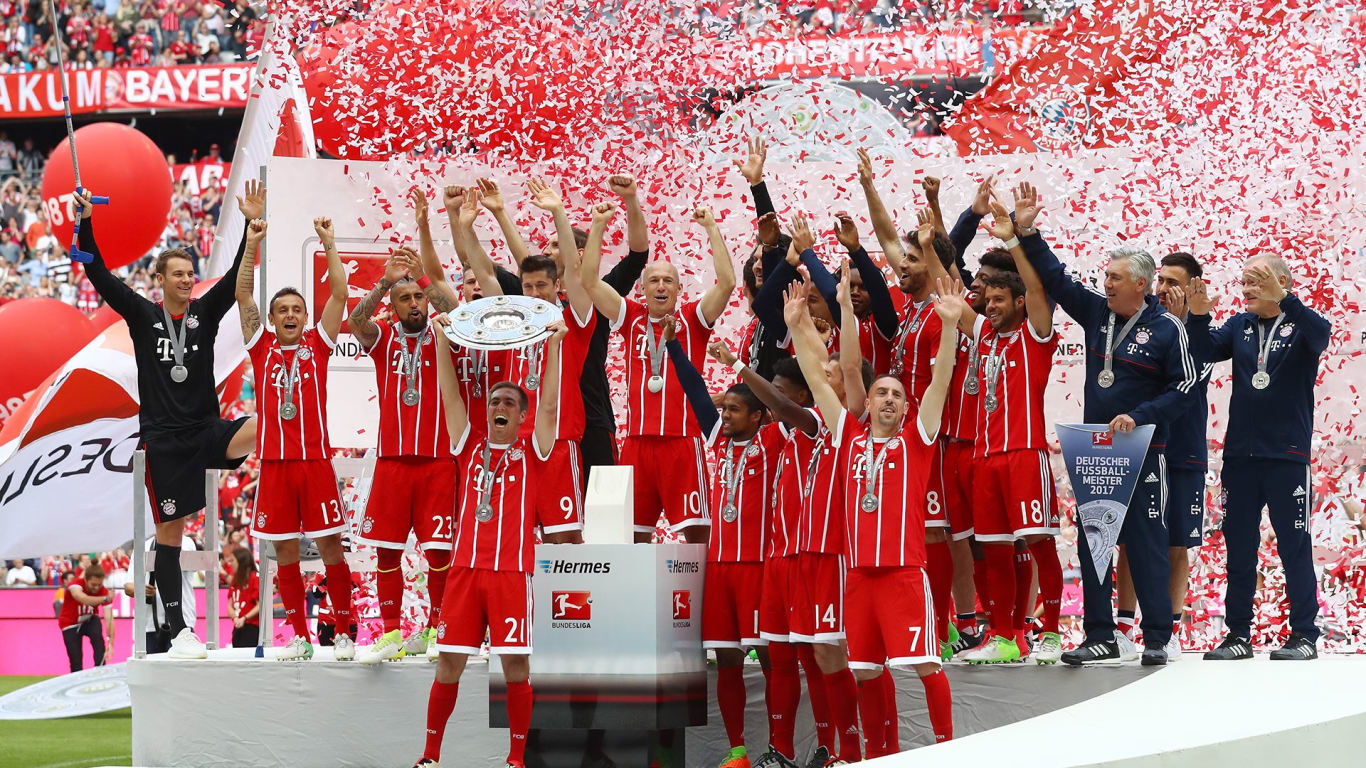 Foto Perayaan Deutscher Fussballmeister Bayern Munich