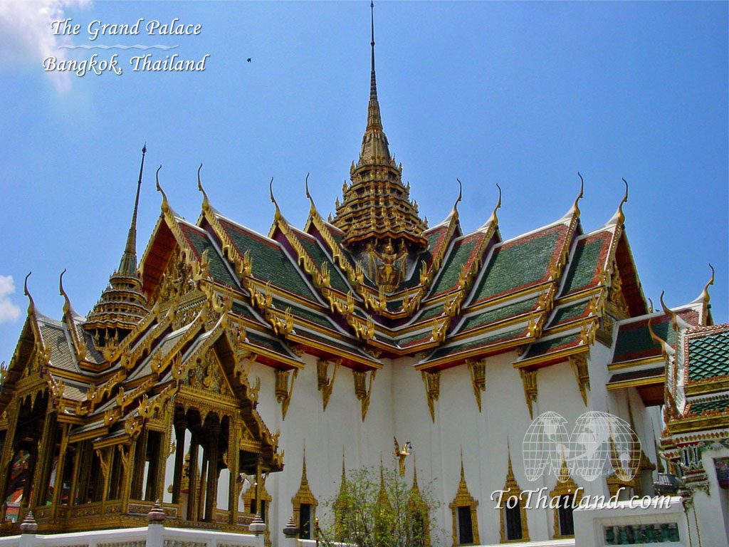 Grand Palace Bangkok Wallpaper