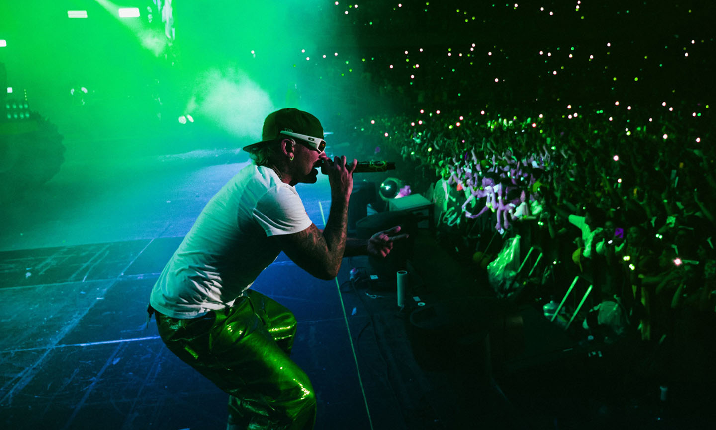 Feid Live Copy Wallpaper