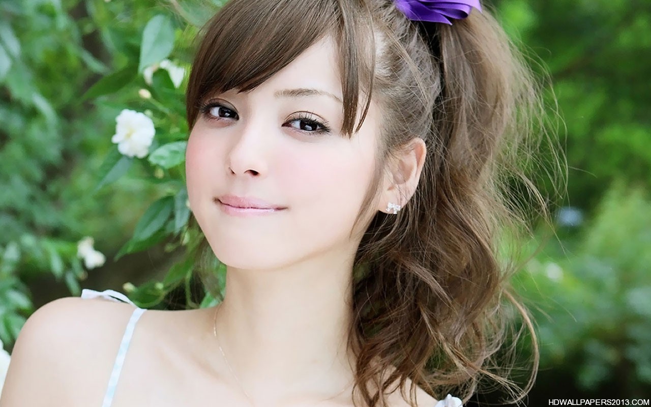 Cute Girl Wallpaper HD