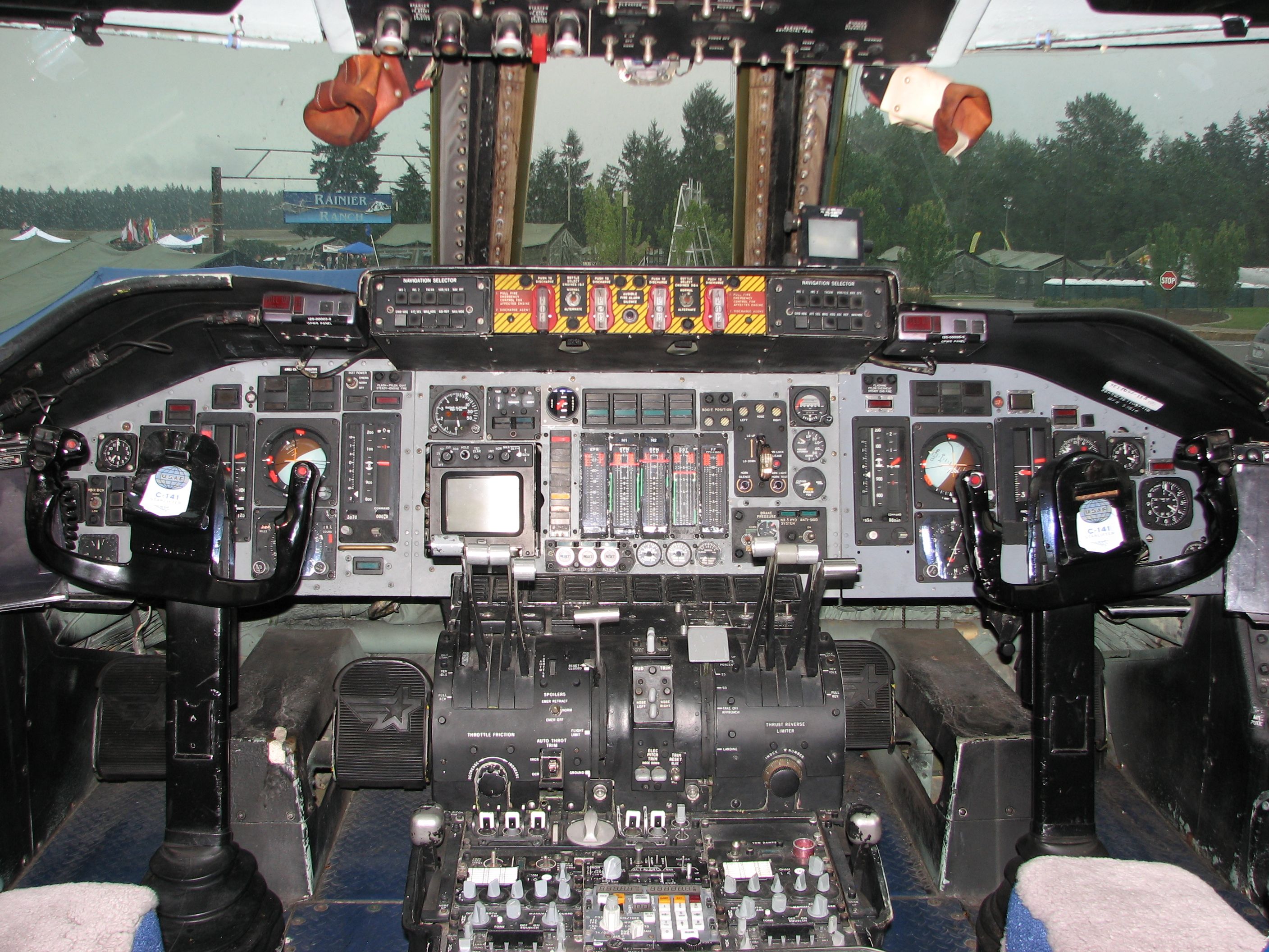 Lockheed C Starlifter Cockpit Cargo Aircraft