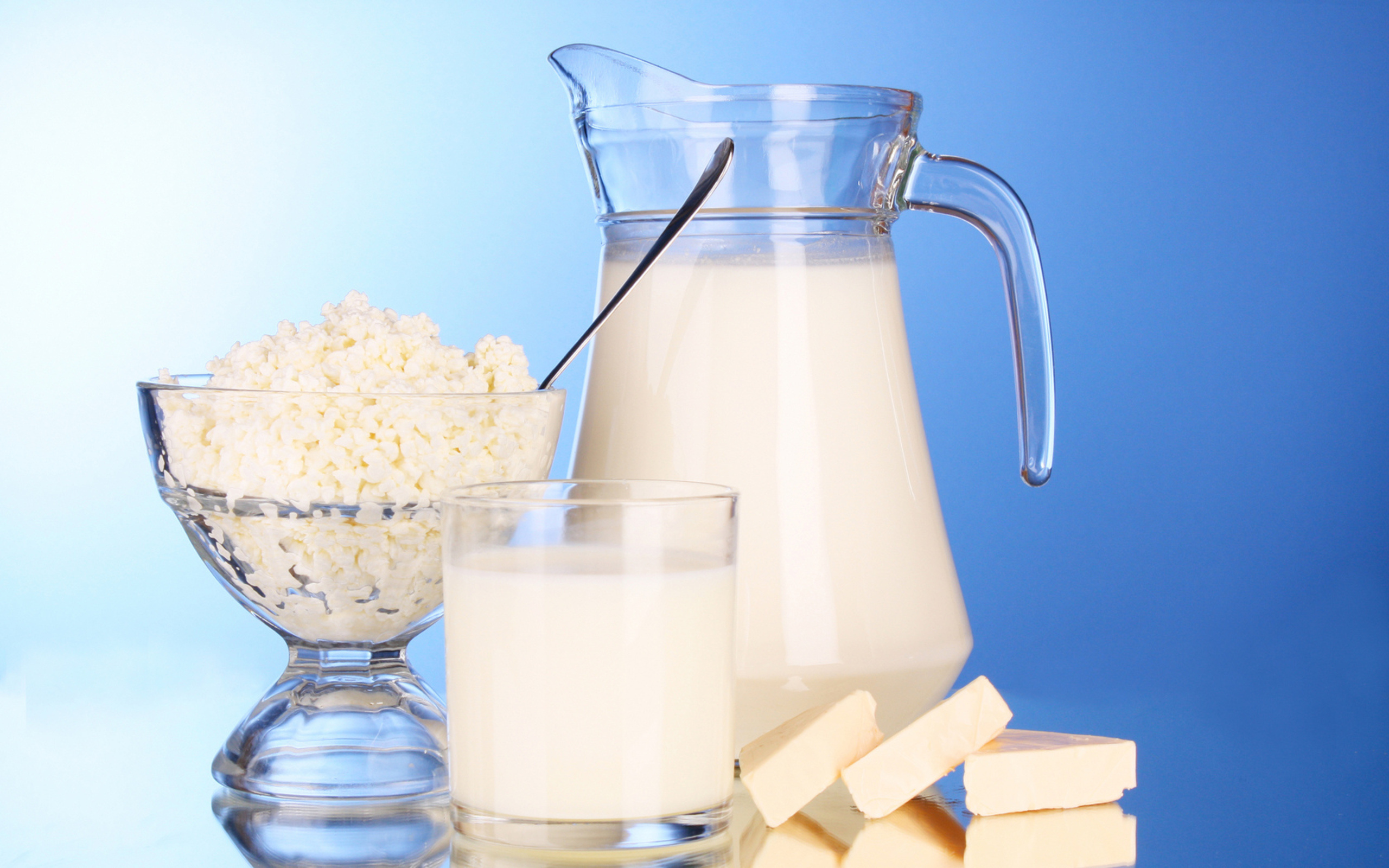 Desktop HD Milk Wallpaper Photo