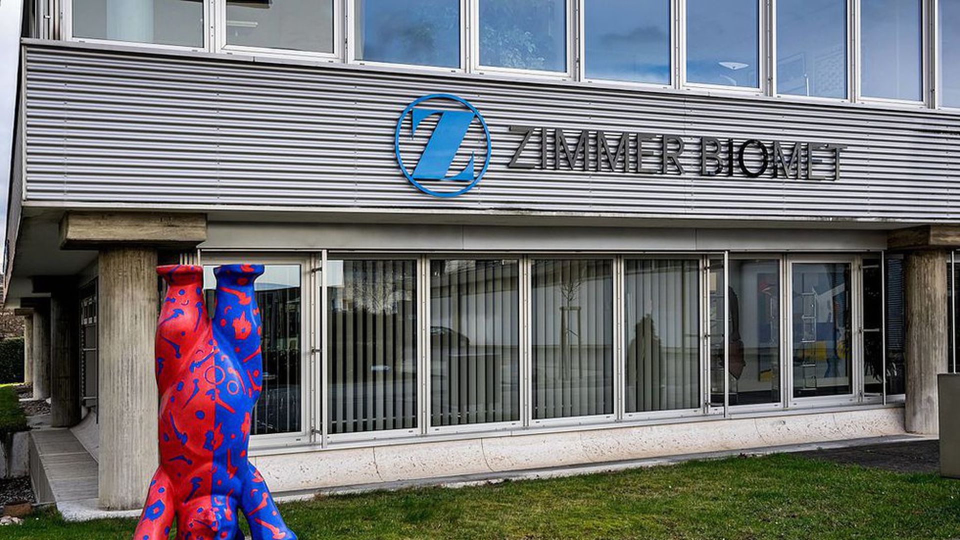 Zimmer Biomet S Ceo Resigns Unexpectedly Axios