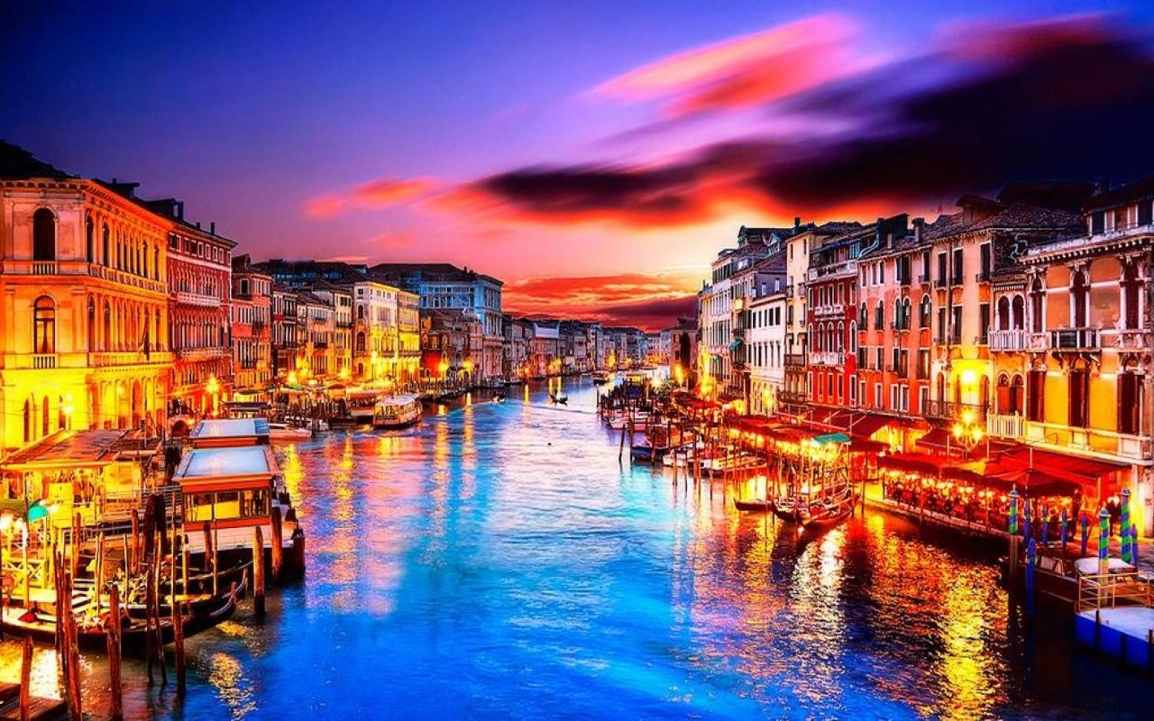 Venice Italy At Night Romantic Wallpaper