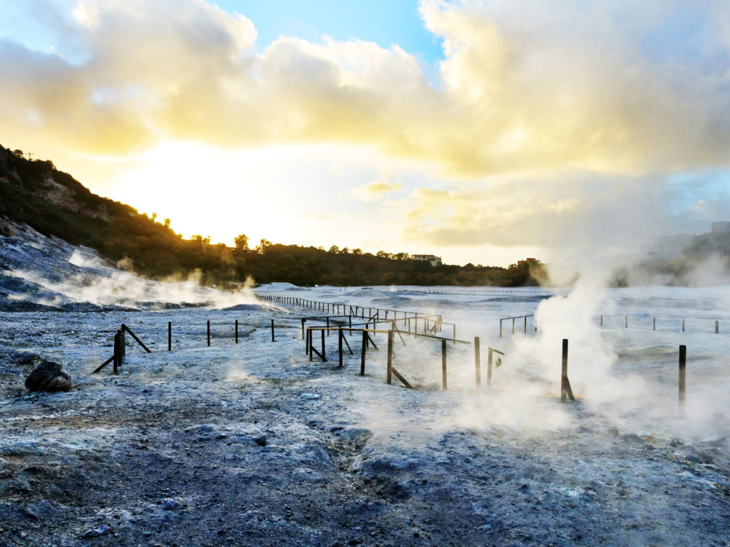 Italy S Supervolcano Campi Flegrei Isn T Worth Freaking Out Over