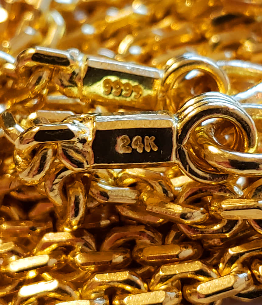 Gold Chain Wallpaper