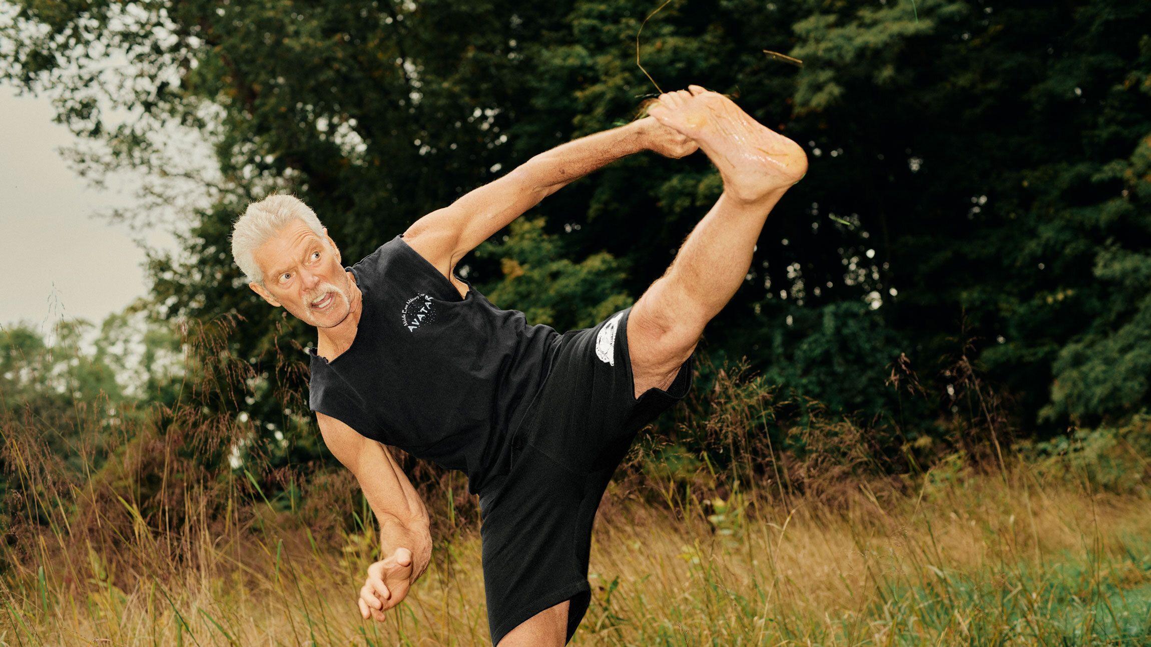 Stephen Lang Shares Avatar The Way of Water Workout Routine