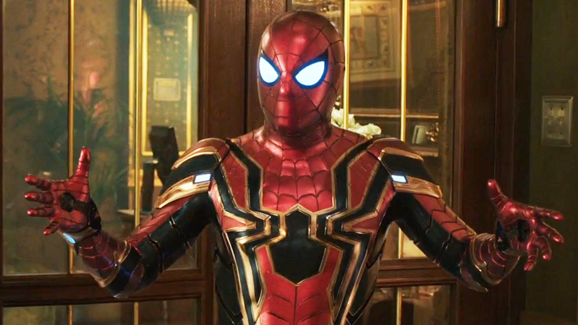 Spider Man Far From Home Official Trailer Video