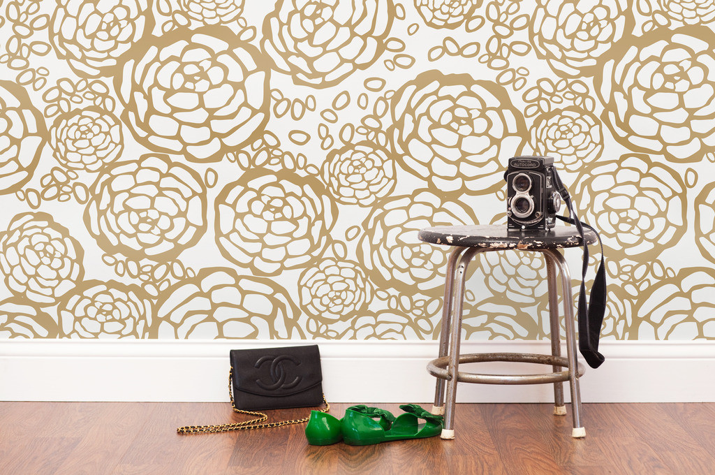 Home Wallpaper Petal Pusher Ivory Gold