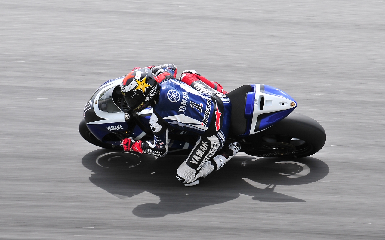 Moto Yamaha MotoGP hd 1280x800   imagenes   wallpapers gratis