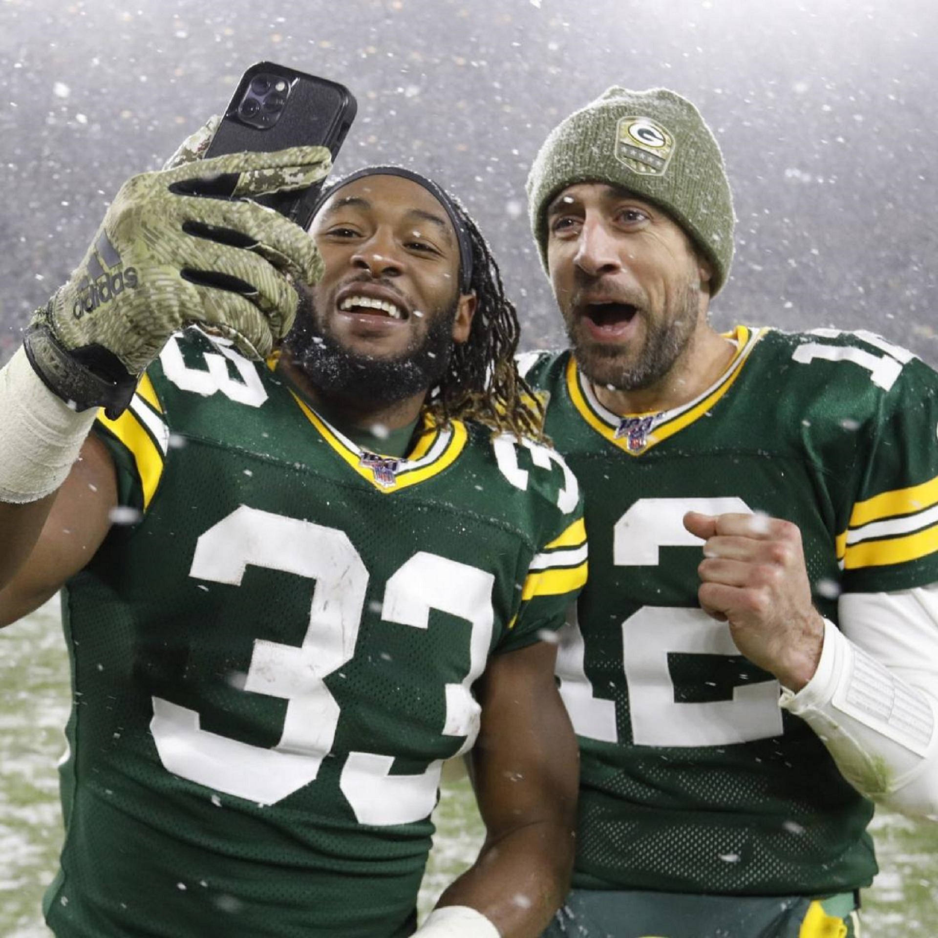 Aaron Rodgers With Jones Wallpaper