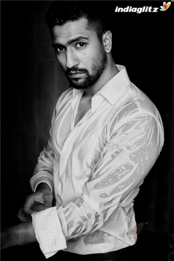 Vicky Kaushal Photos Bollywood Actor Image Gallery