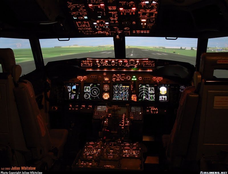 Jet Airlines Boeing Cockpit