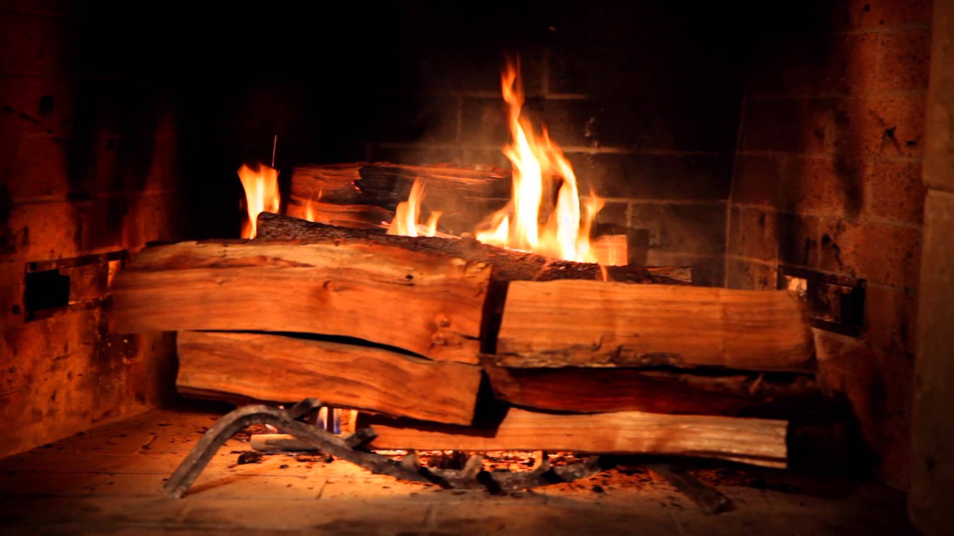 Fireplace For Your Home Hour Long Videos Of Crackling Fireplaces On