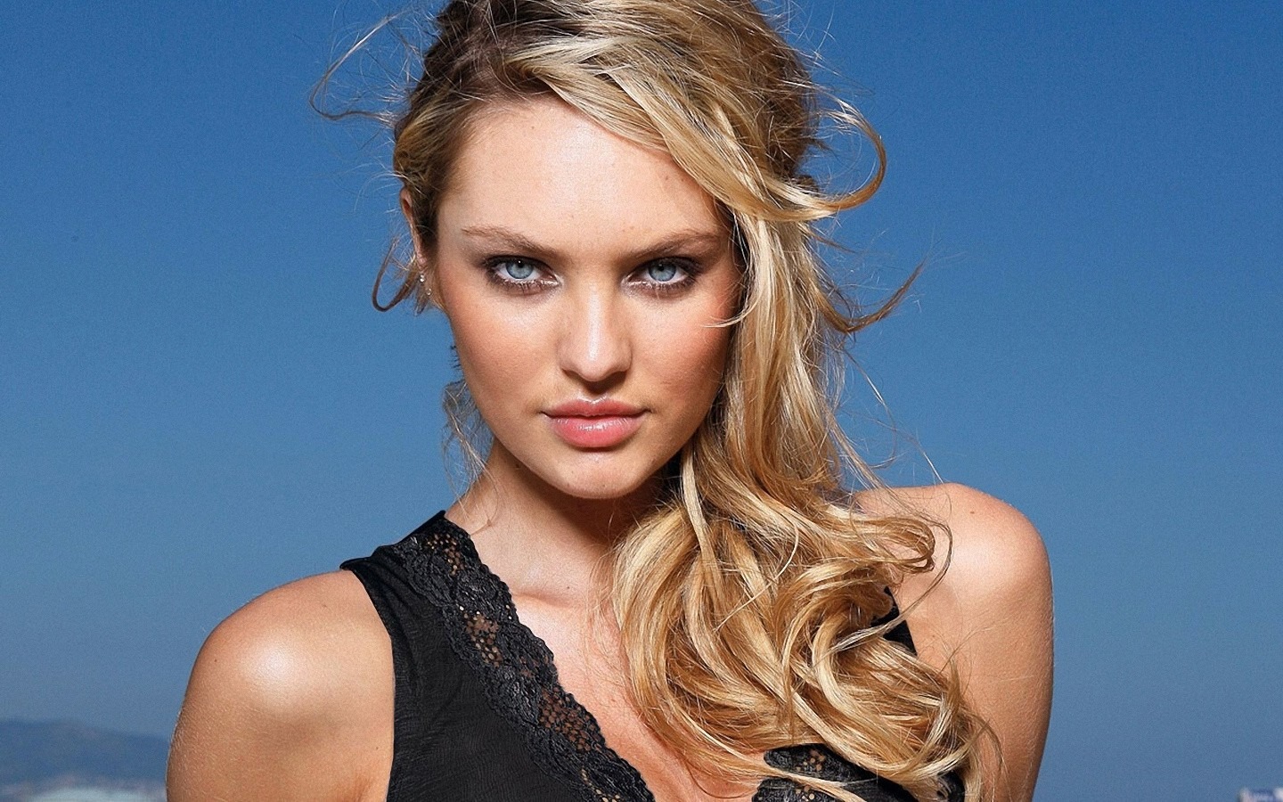 Candice Swanepoel HD Wallpaper And Background Image Yl Puting