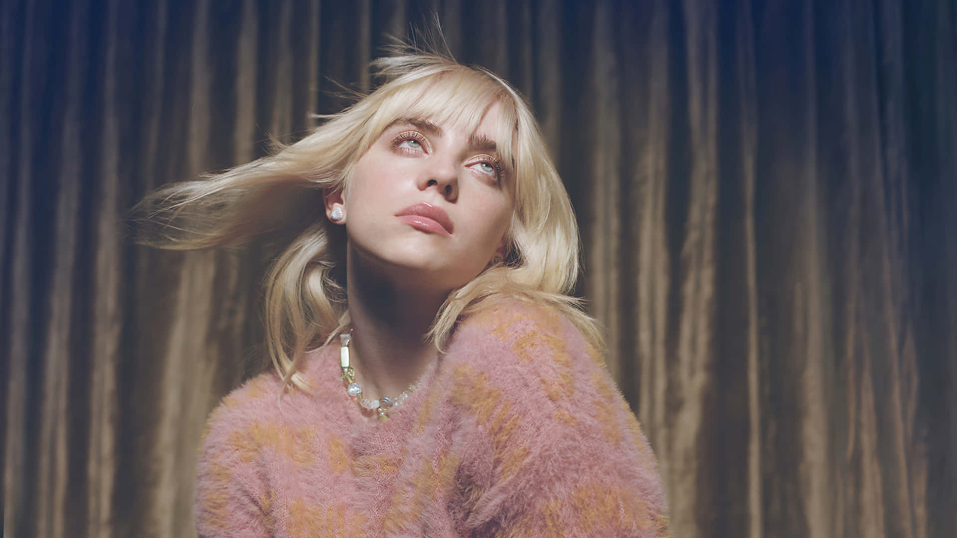 Billie Eilish Laptop Wallpaper